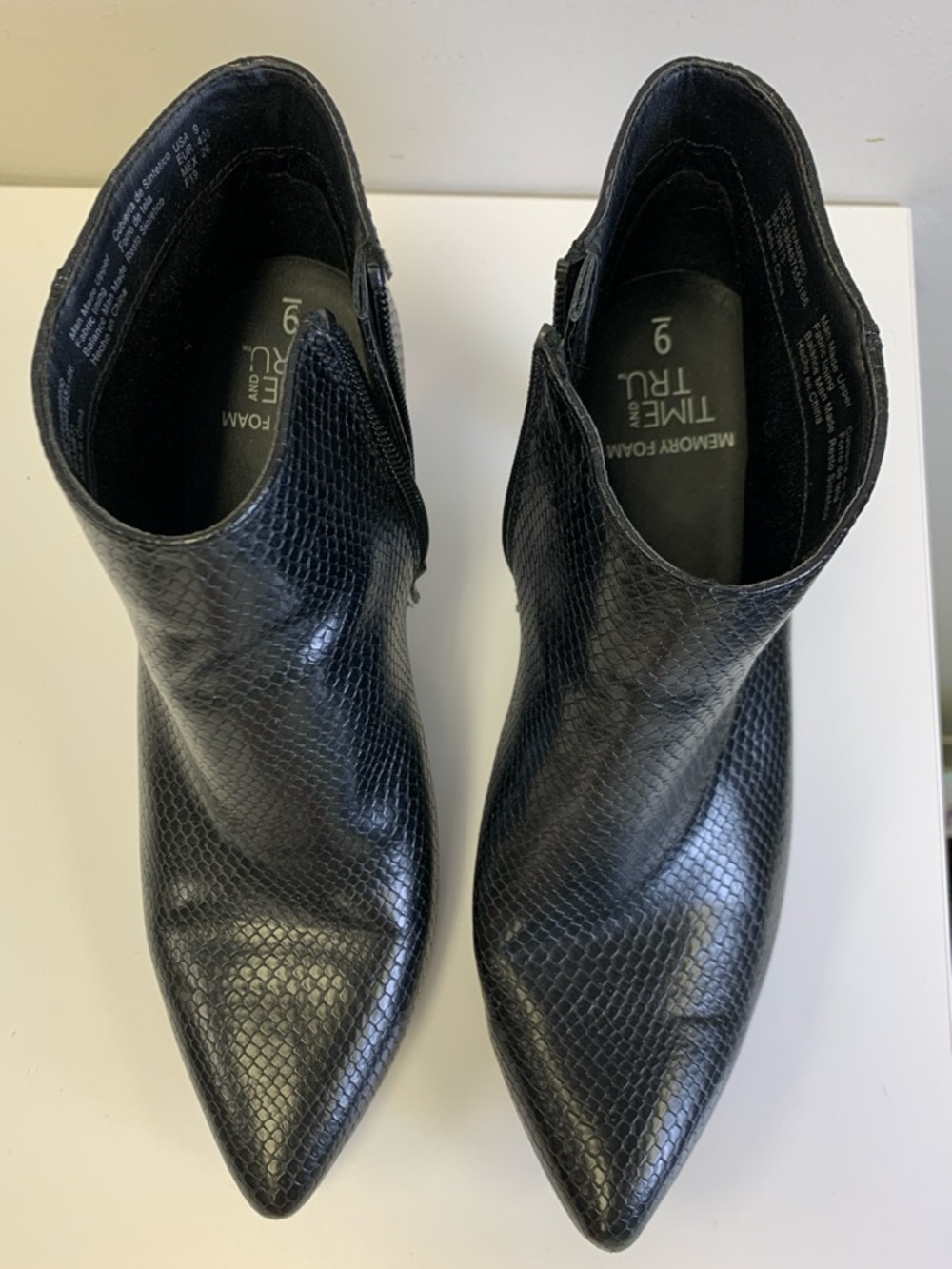 Time and Tru Black Faux Snakeskin Pointed Ankle Booties - Picture 4 of 6